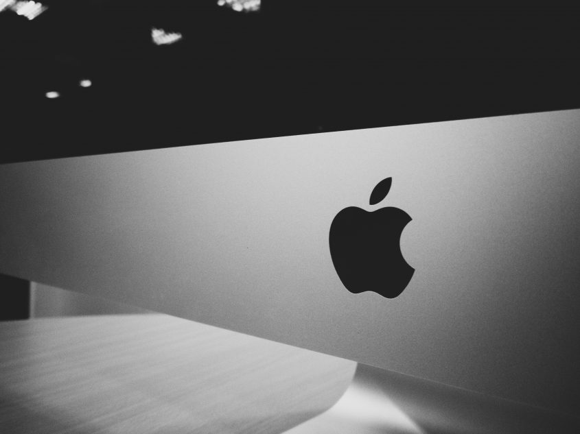 Mac, Apple, T2